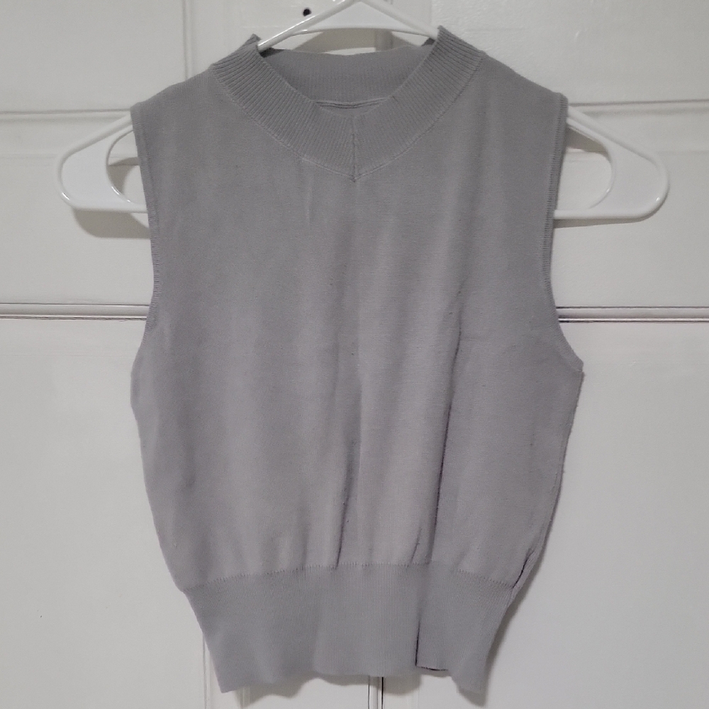 Mouggan Like New Sleeveless Tan Knit Top Cream Gray Sexy Limited Edition Cute
